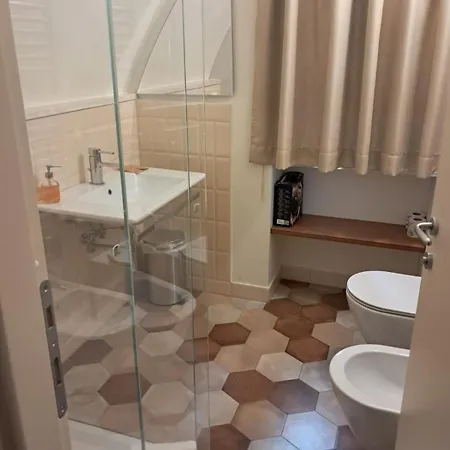 Affittacamere La Casa Di Nadì 3*