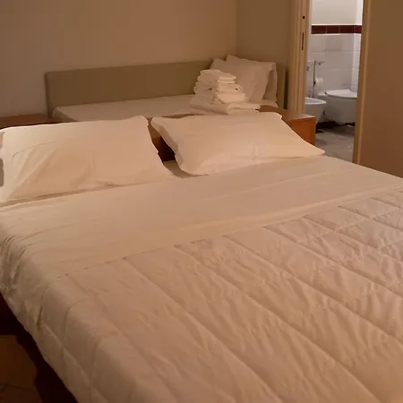 Affittacamere La Casa Di Nadì